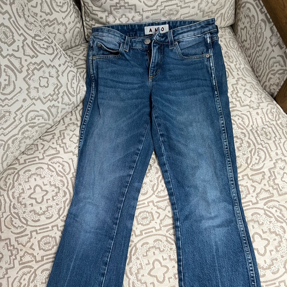 AMO cropped denim